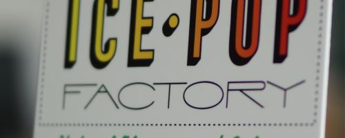 UV geprint pop display bord gemaakt van acryl met behulp van print & cut proces