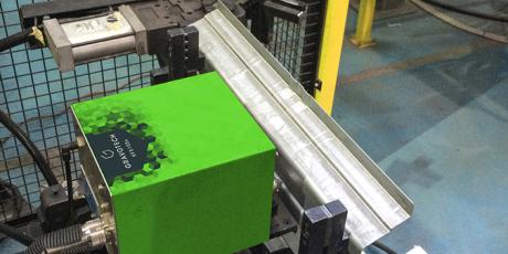 Markeermachine voor metaal die horizontaal kan geïntegreerd worden !